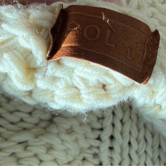 Pol brand Elegant Cream Cable Knit Sweater - Picture 3 of 3